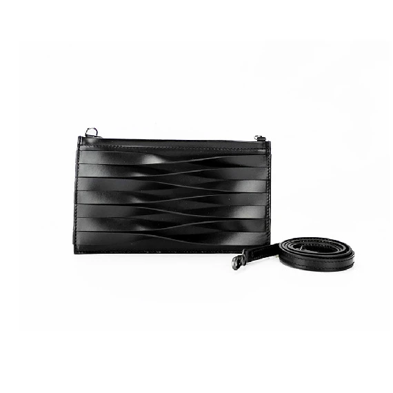 Floating collection mini pochette black