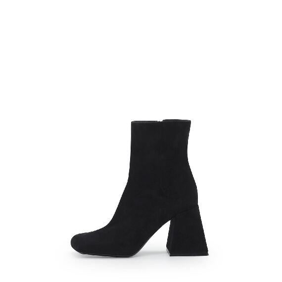 Ming Minimal Black Suede Half Boots